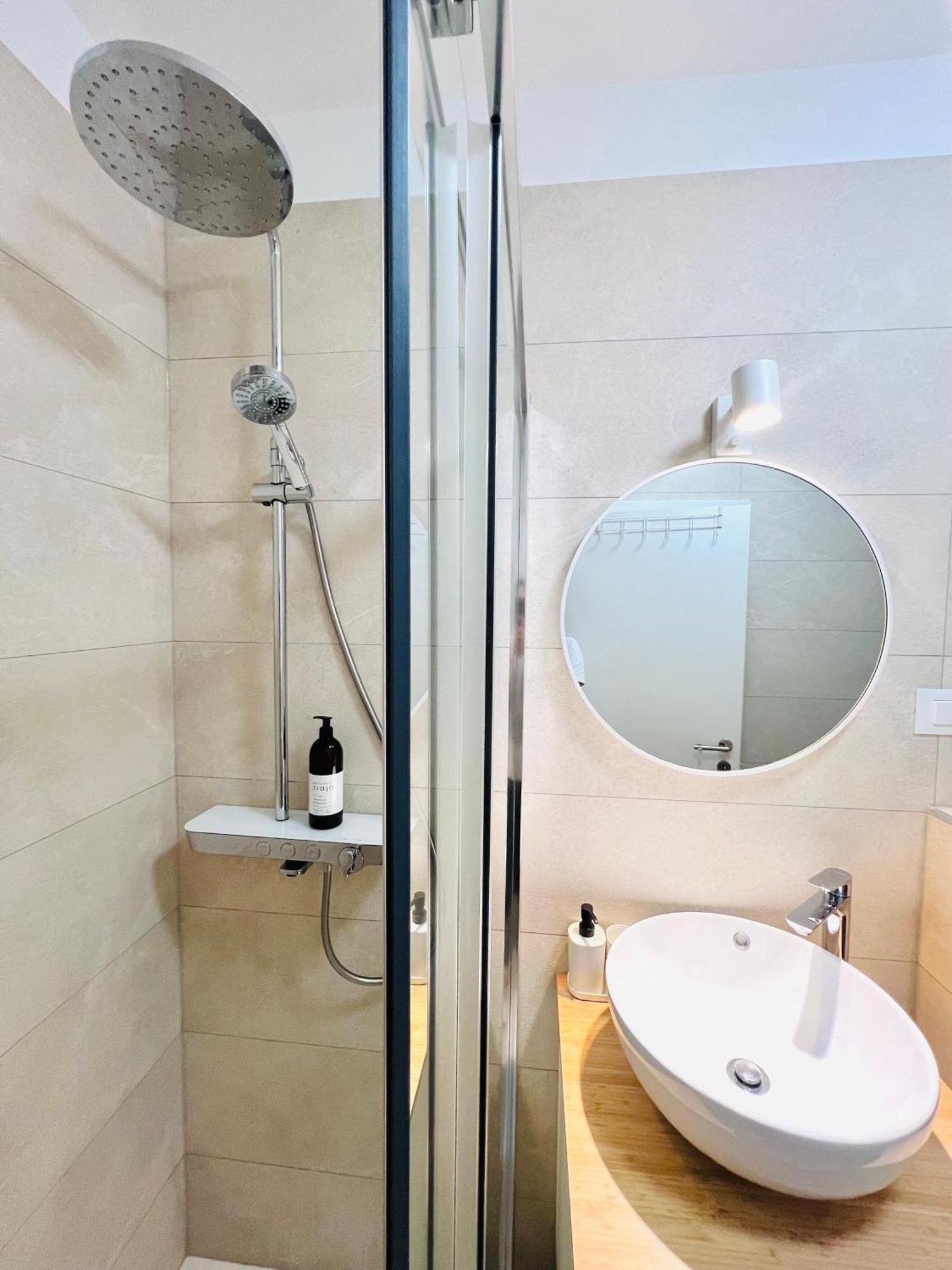Almond 2 - Free Parking Daire Split Dış mekan fotoğraf